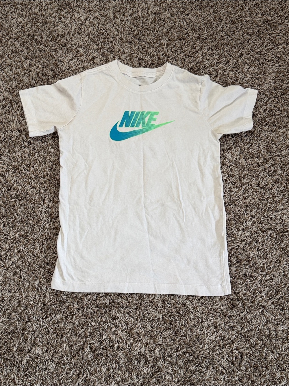 Nike Sportswear Swoosh Logo Boys White Short Sleeve T-shirt